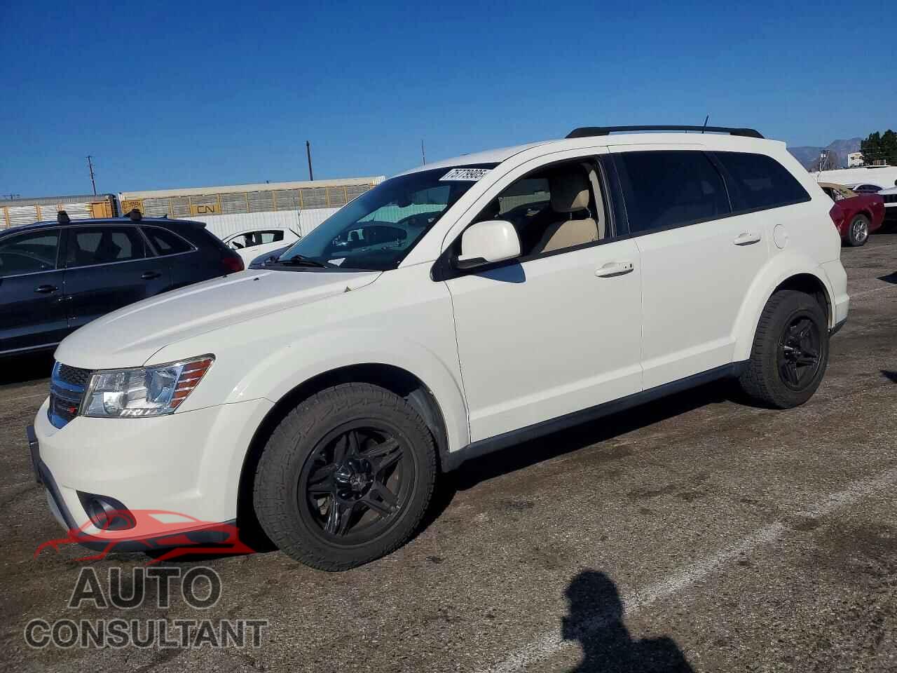 DODGE JOURNEY 2015 - 3C4PDCBG2FT744080