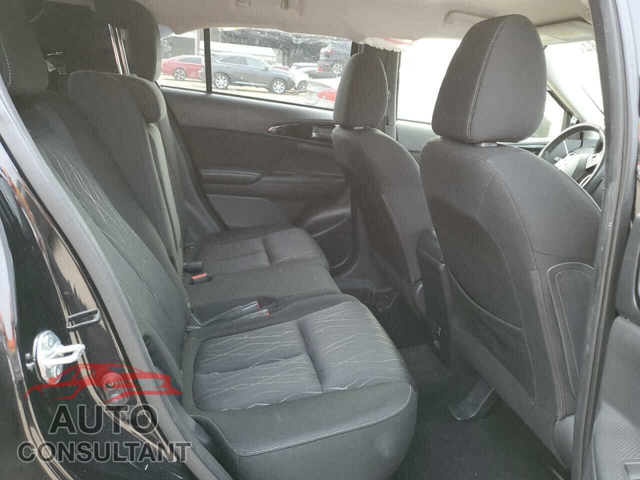 MITSUBISHI ECLIPSE 2018 - JA4AT5AA9JZ070071
