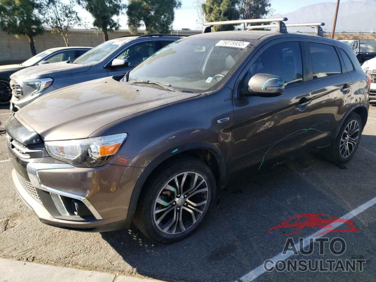 MITSUBISHI OUTLANDER 2018 - JA4AP3AW9JZ010165