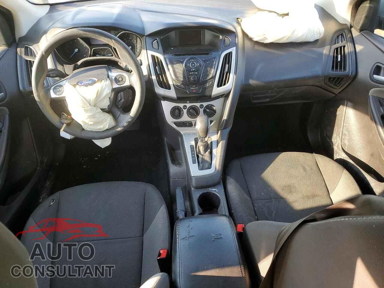 FORD FOCUS 2012 - 1FAHP3F23CL448525