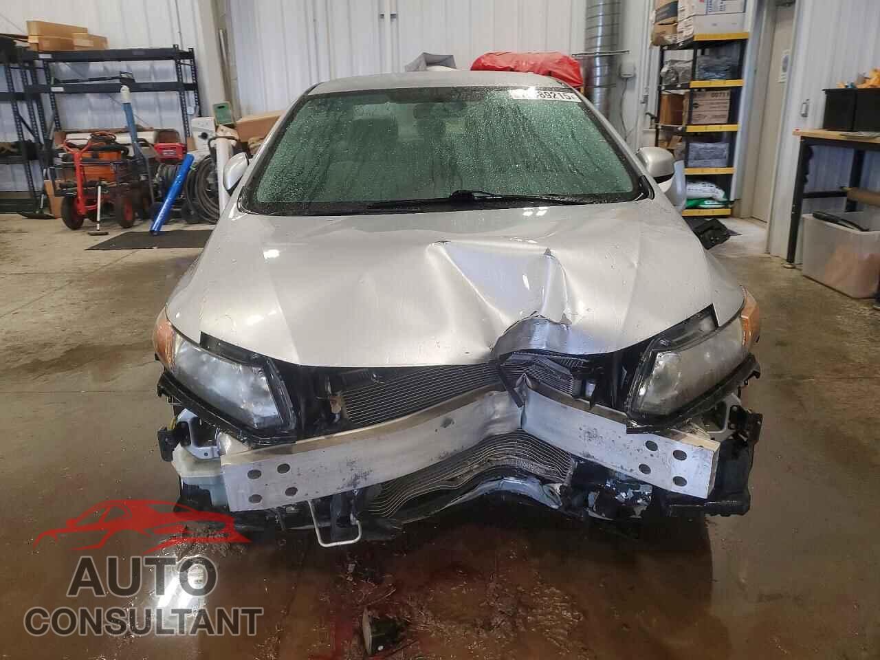 HONDA CIVIC 2012 - 19XFB2F56CE098725
