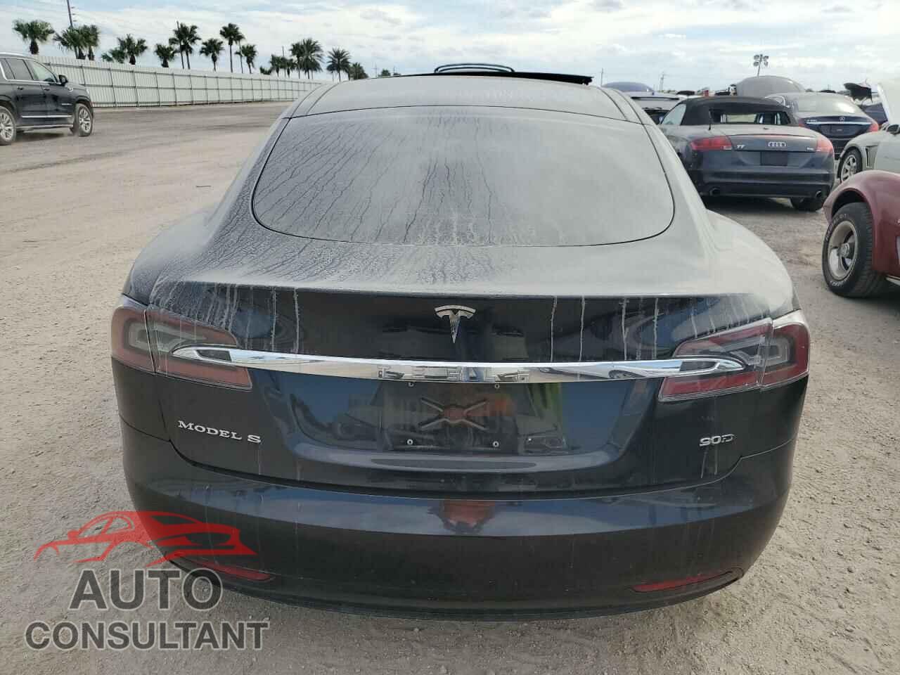 TESLA MODEL S 2017 - 5YJSA1E27HF181570