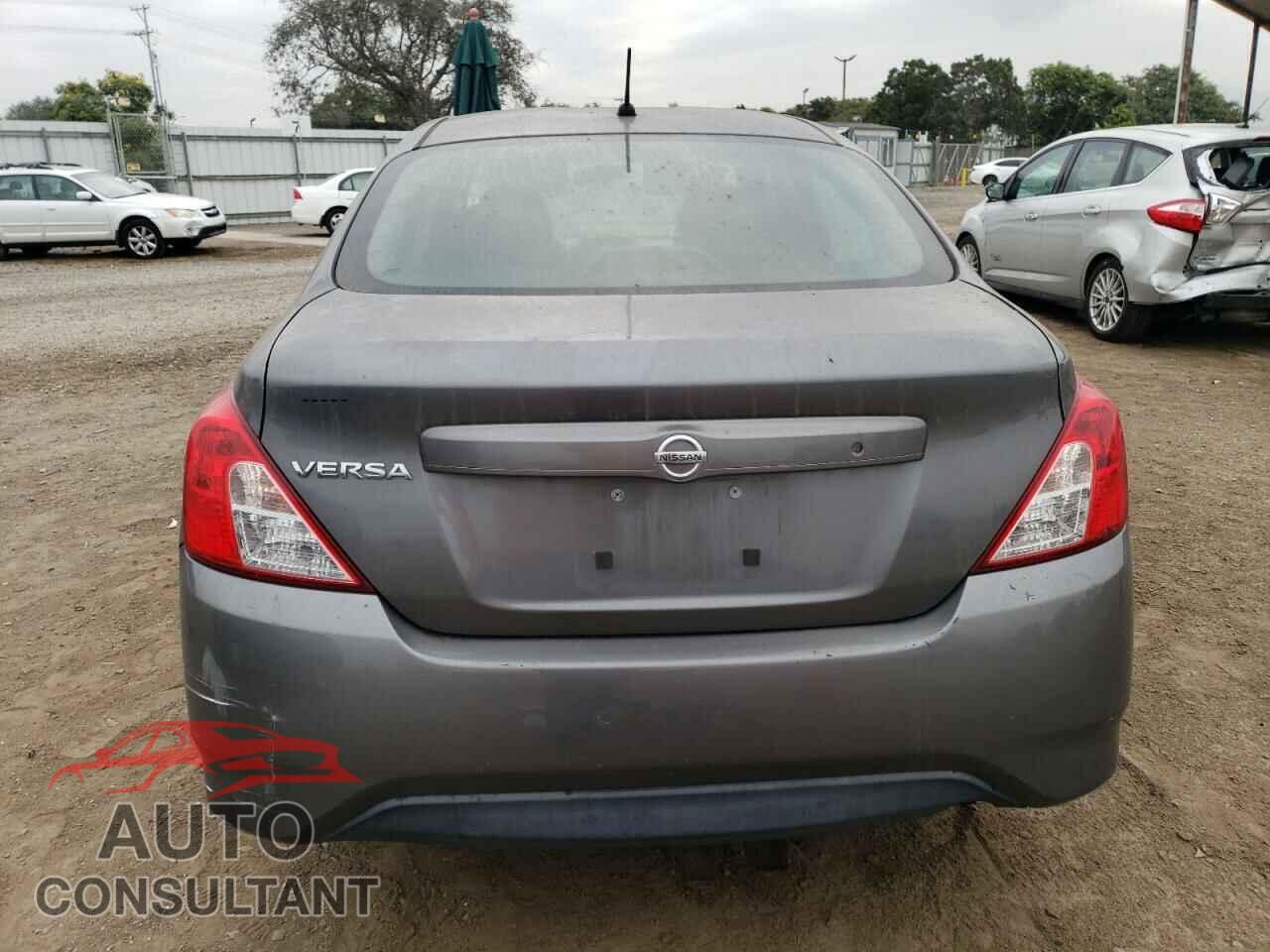 NISSAN VERSA 2016 - 3N1CN7AP1GL880404