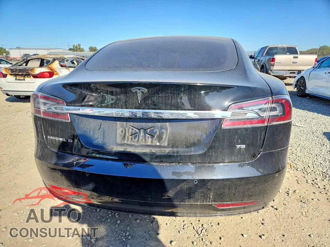 TESLA MODEL S 2017 - 5YJSA1E15HF202536