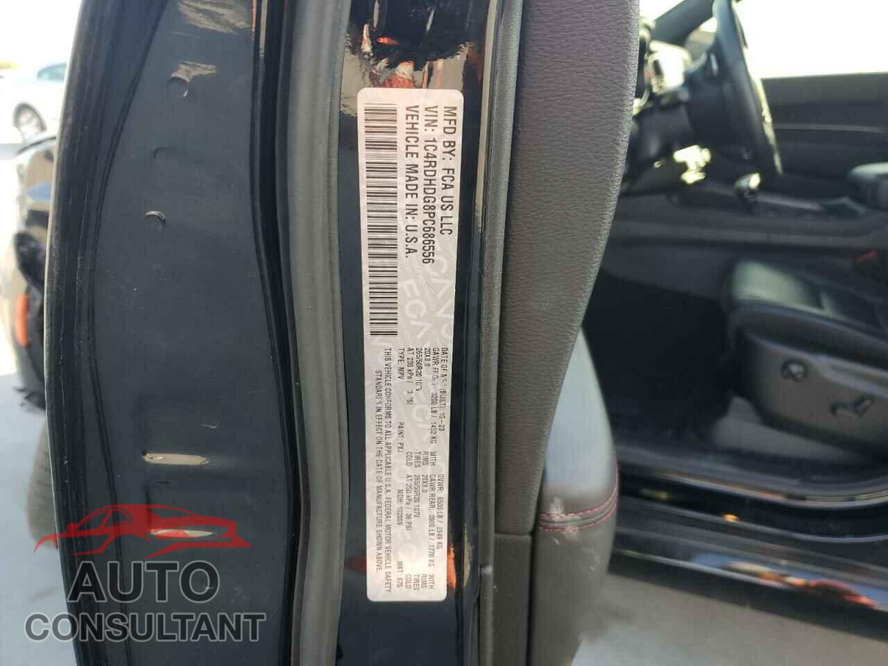 DODGE DURANGO 2023 - 1C4RDHDG8PC686556