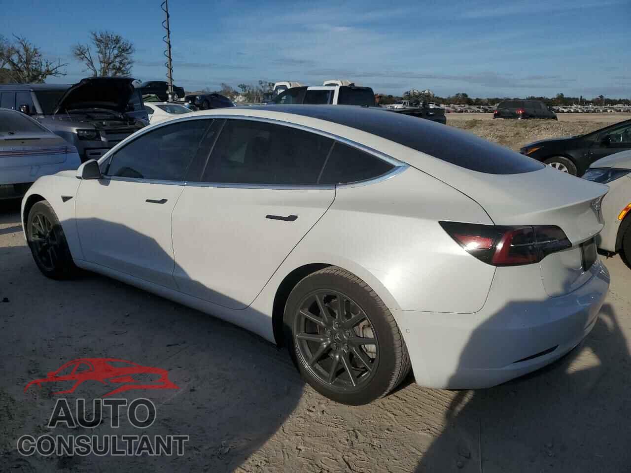 TESLA MODEL 3 2019 - 5YJ3E1EB7KF510574