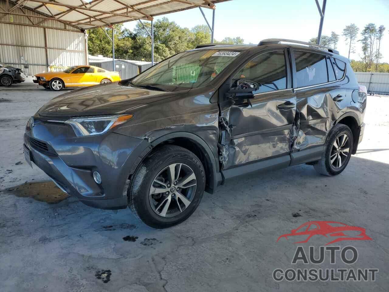 TOYOTA RAV4 2018 - 2T3WFREV2JW477916