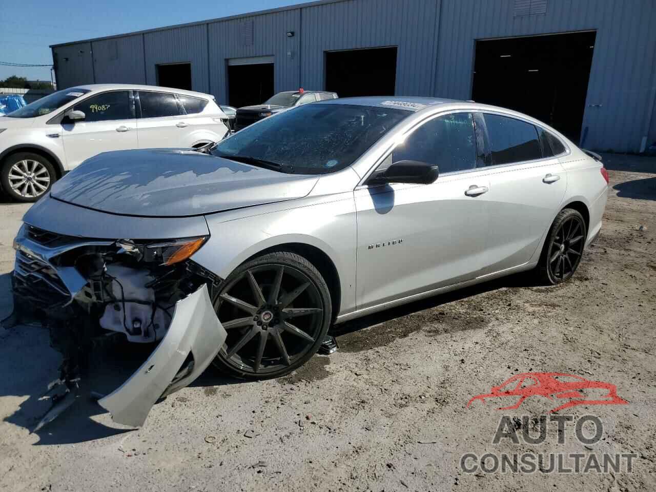 CHEVROLET MALIBU 2020 - 1G1ZB5ST0LF002282