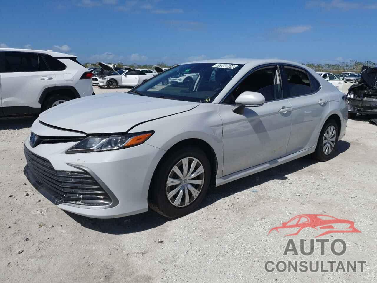 TOYOTA CAMRY 2022 - 4T1C31AK1NU044112
