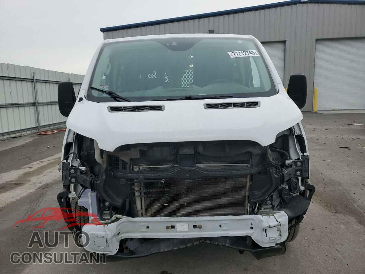 FORD TRANSIT 2017 - 1FTYR1YM2HKA92363