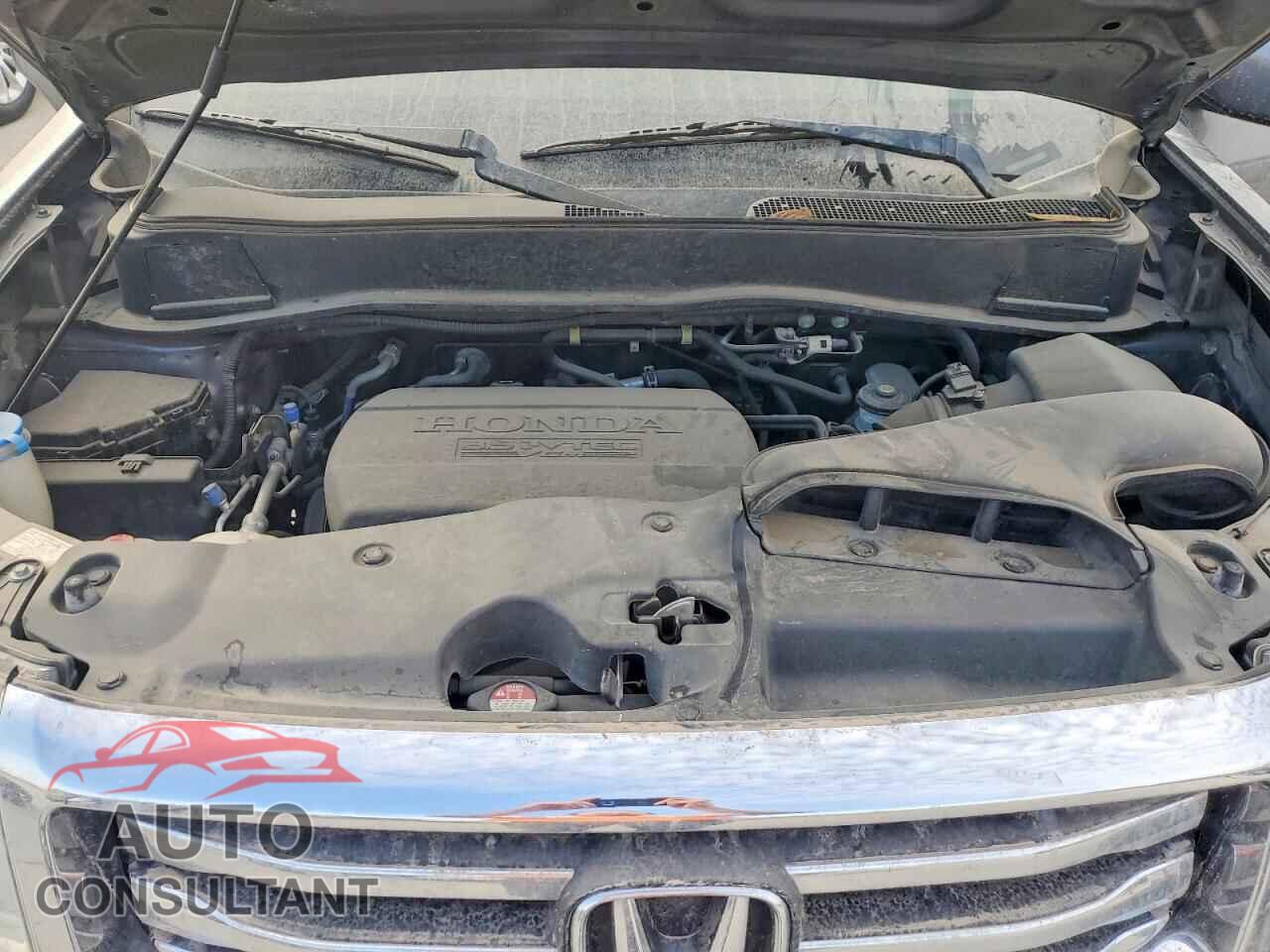 HONDA PILOT 2015 - 5FNYF3H54FB013265