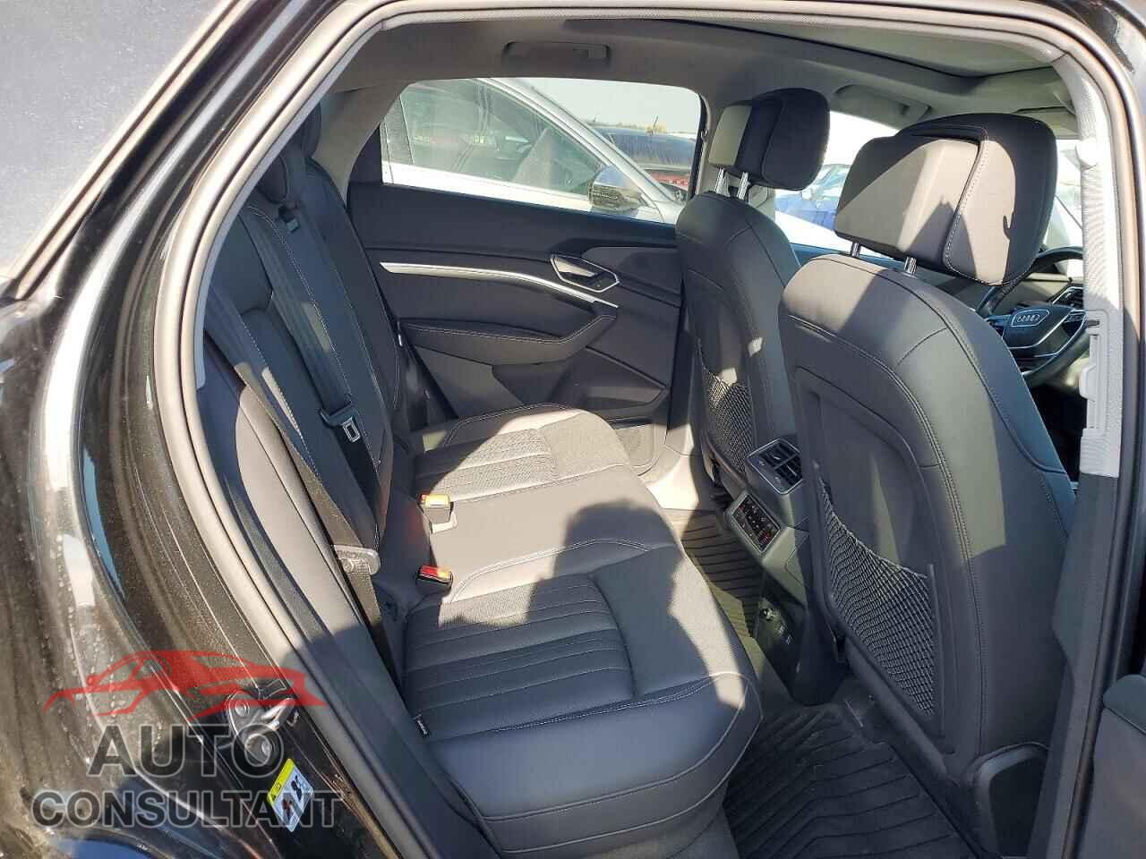 AUDI E-TRON 2020 - WA12ABGE3LB032219
