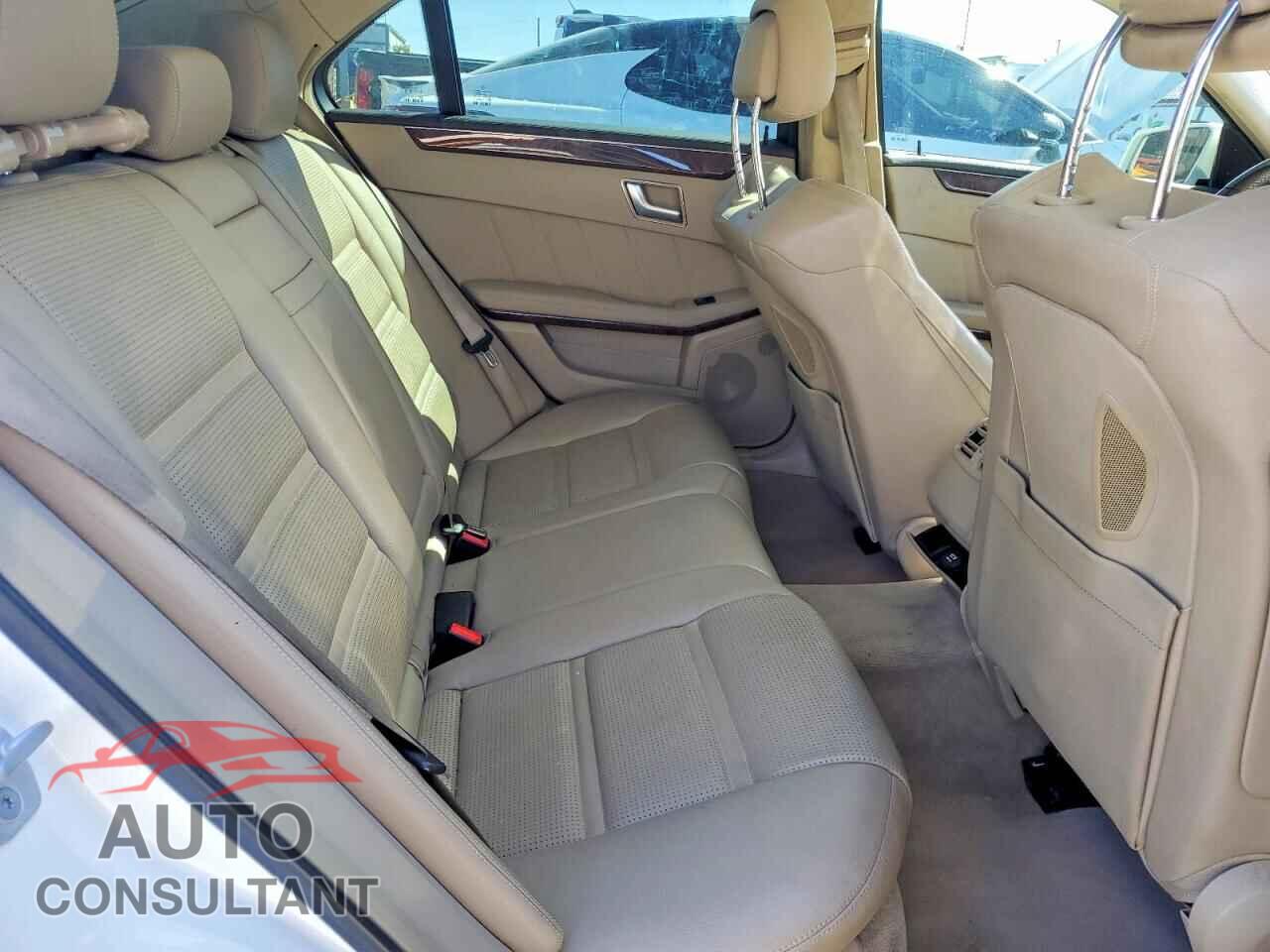 MERCEDES-BENZ E 2012 - WDDHF7EB7CA535190