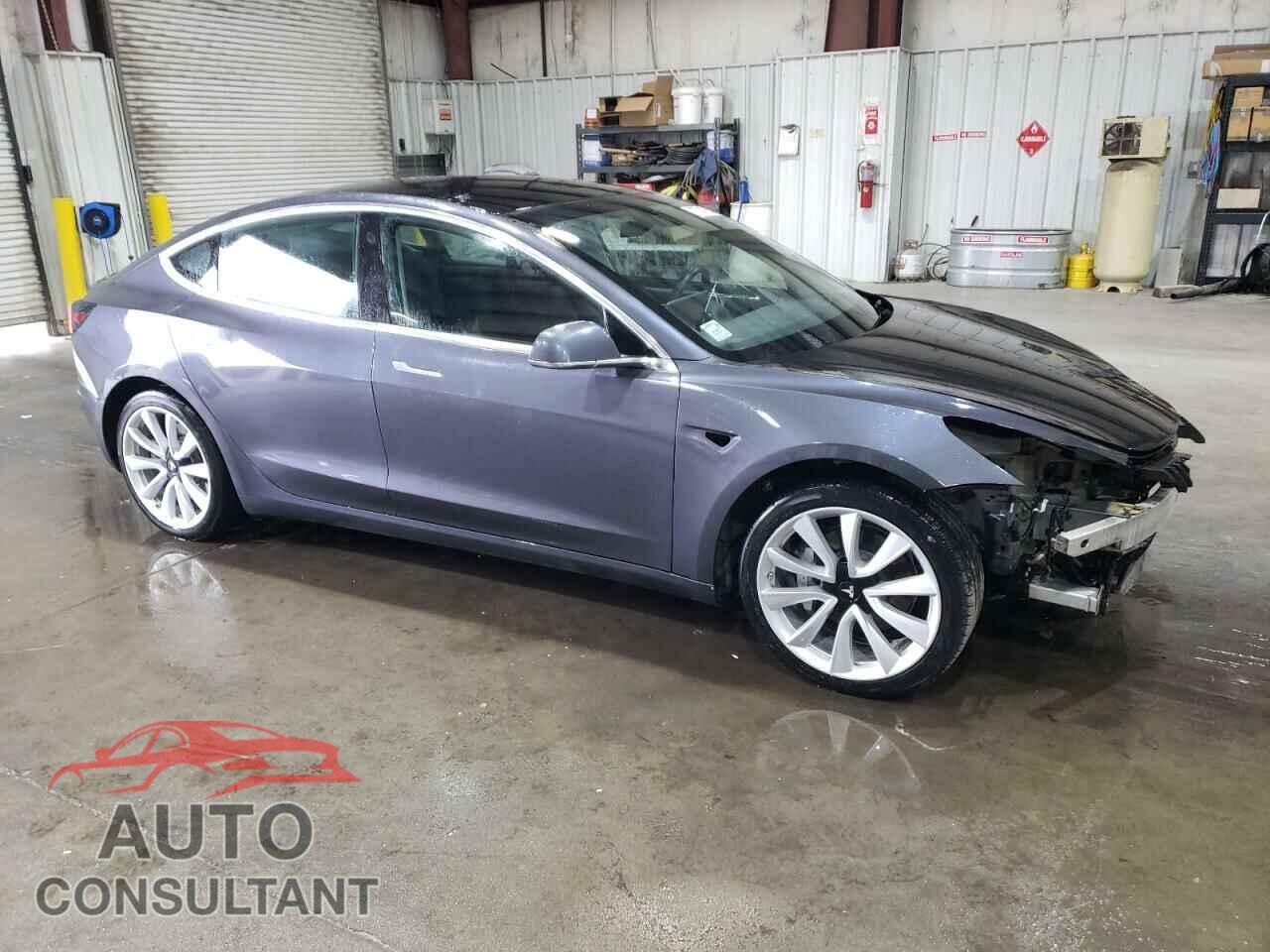 TESLA MODEL 3 2019 - 5YJ3E1EB1KF389511