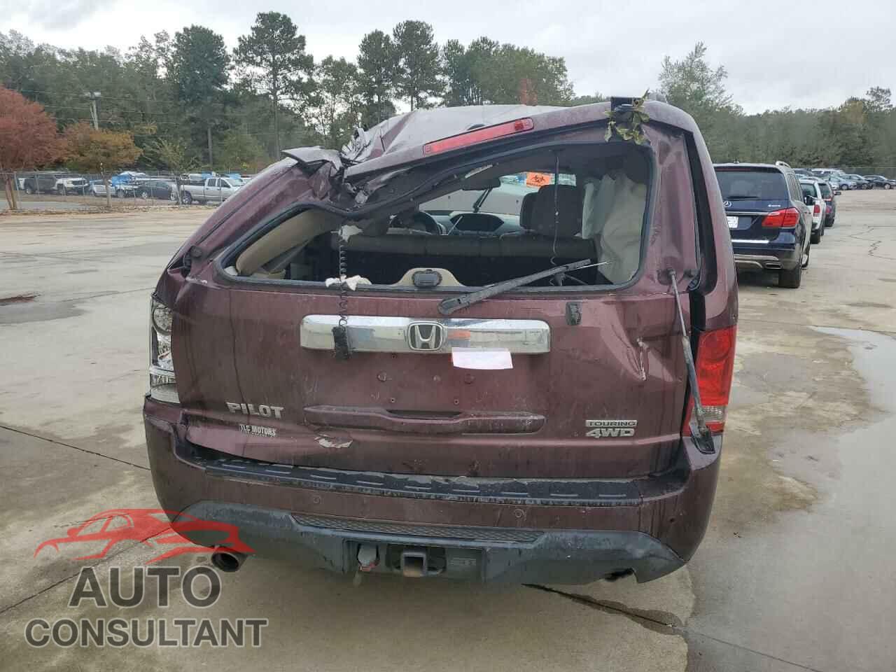HONDA PILOT 2013 - 5FNYF4H90DB054420