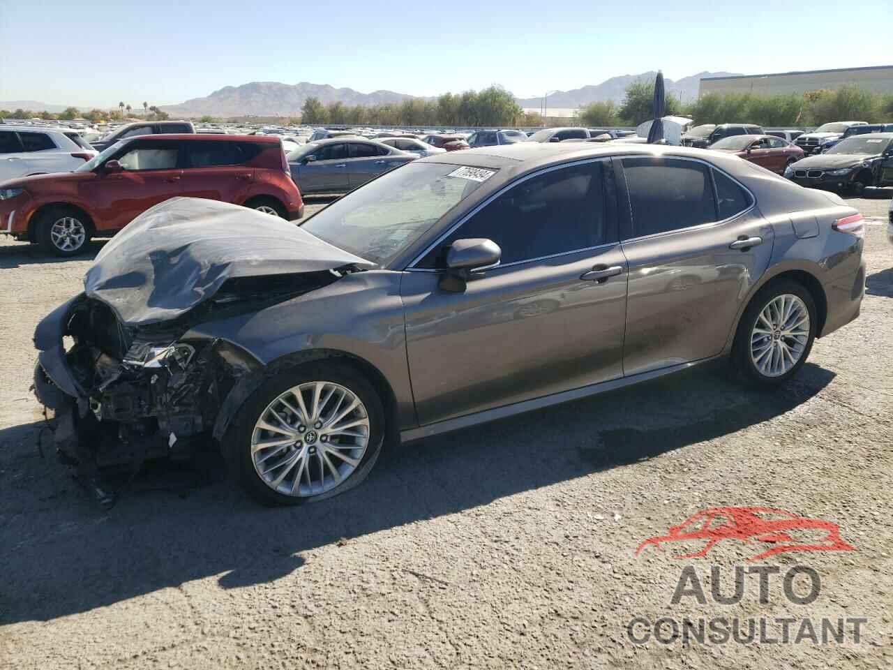 TOYOTA CAMRY 2018 - 4T1BZ1HK2JU017625