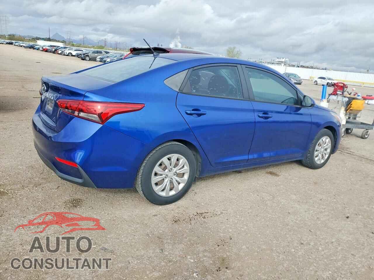 HYUNDAI ACCENT 2018 - 3KPC24A30JE022578