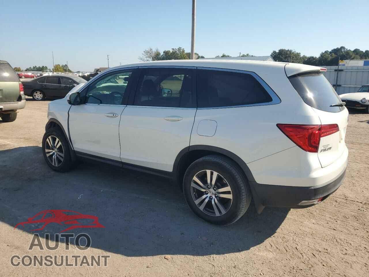 HONDA PILOT 2017 - 5FNYF5H76HB016703