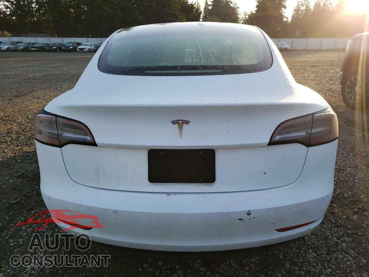 TESLA MODEL 3 2022 - 5YJ3E1EA5NF316962