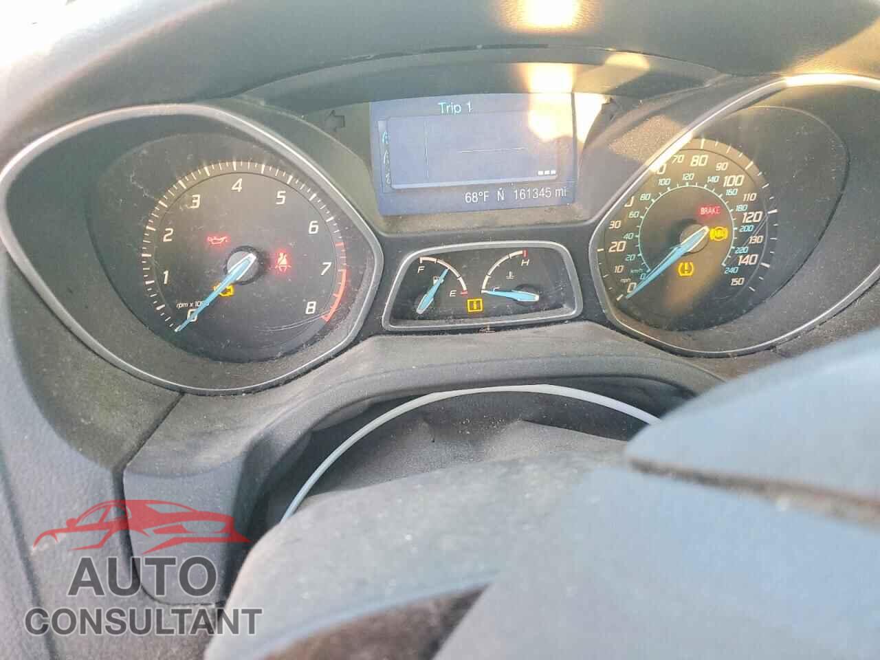 FORD FOCUS 2012 - 1FAHP3F25CL312817