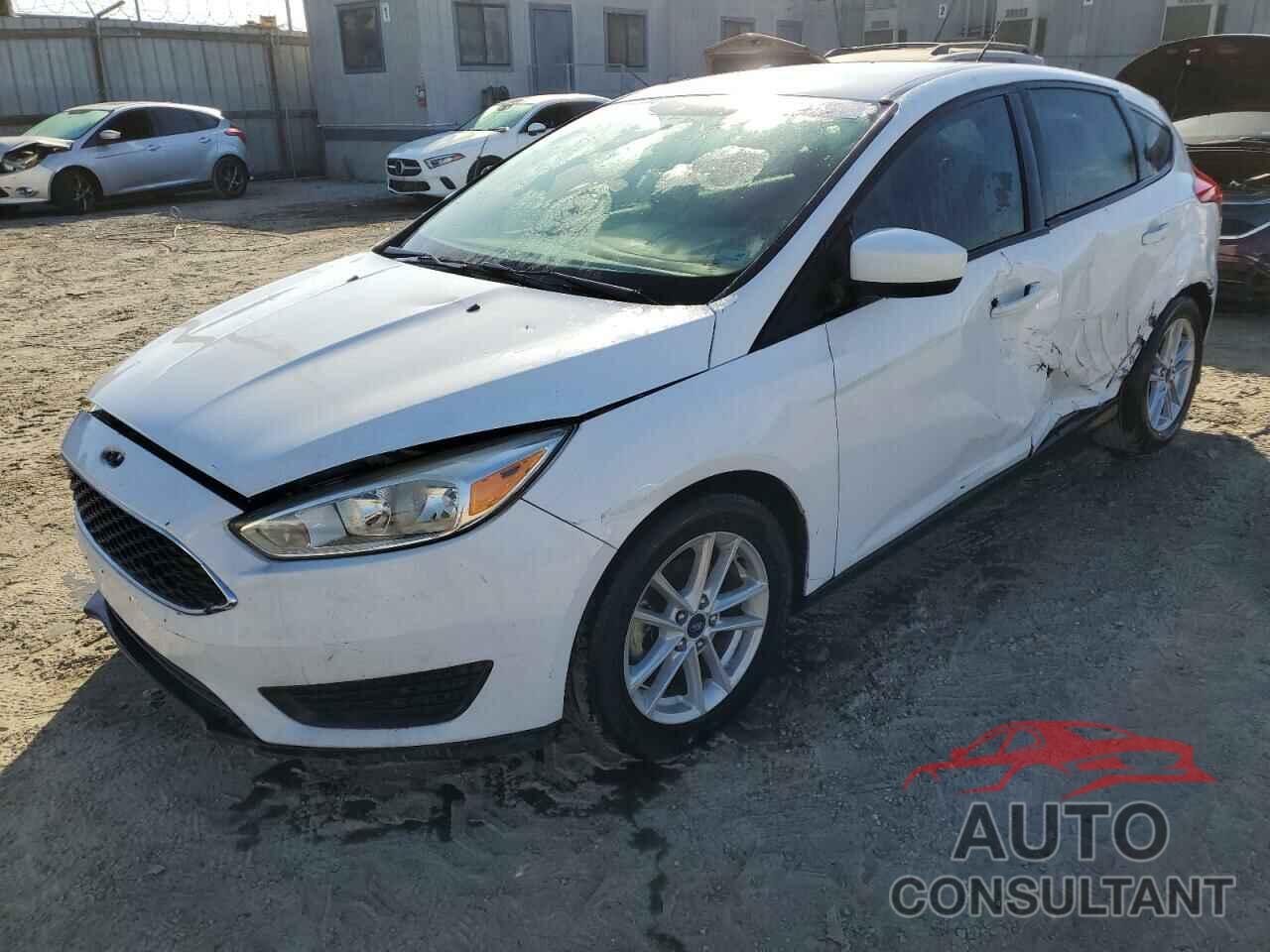 FORD FOCUS 2018 - 1FADP3K29JL287695