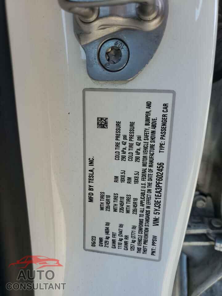 TESLA MODEL 3 2023 - 5YJ3E1EA3PF602456