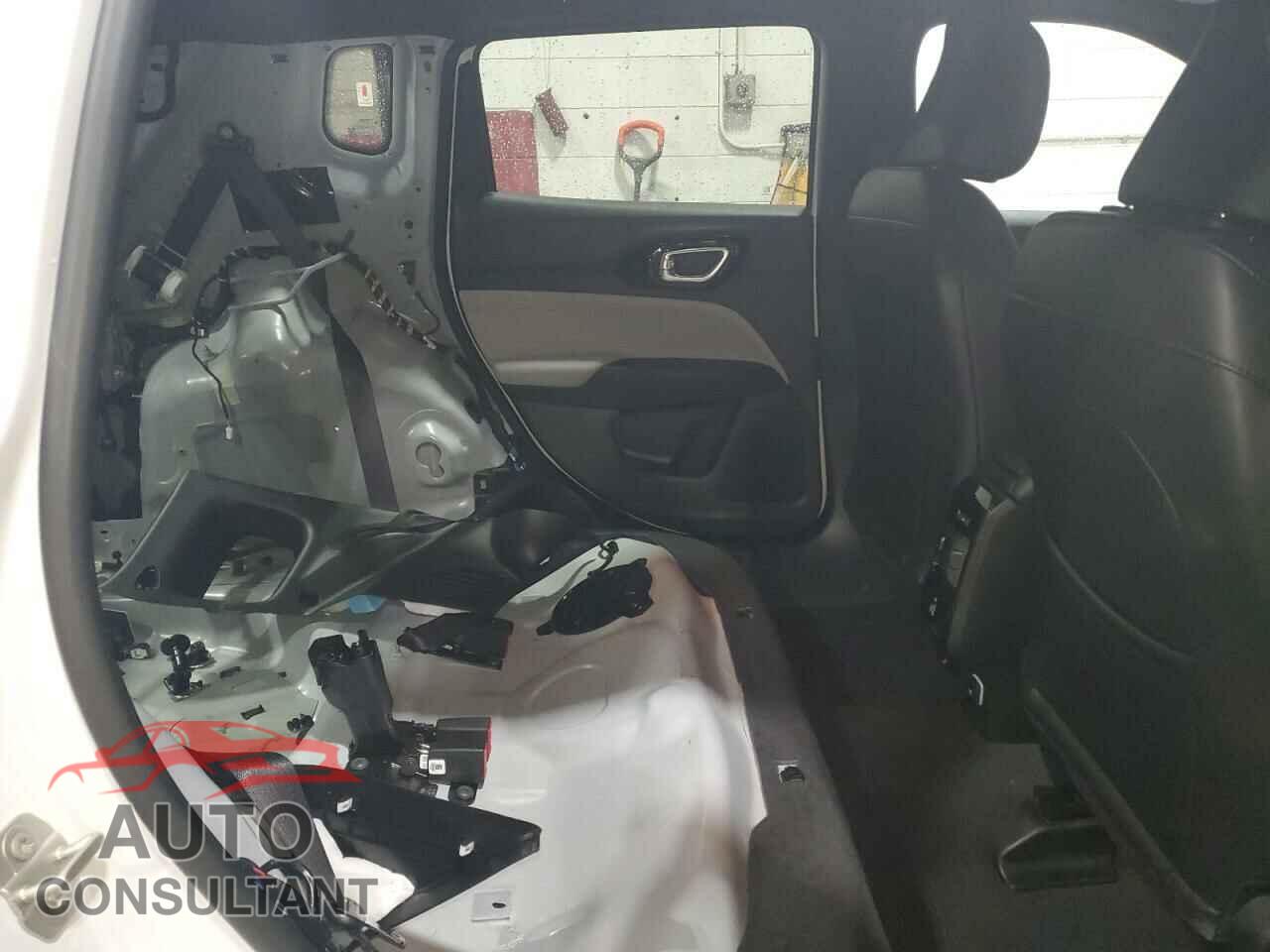 JEEP COMPASS 2021 - 3C4NJDCN7RT152763