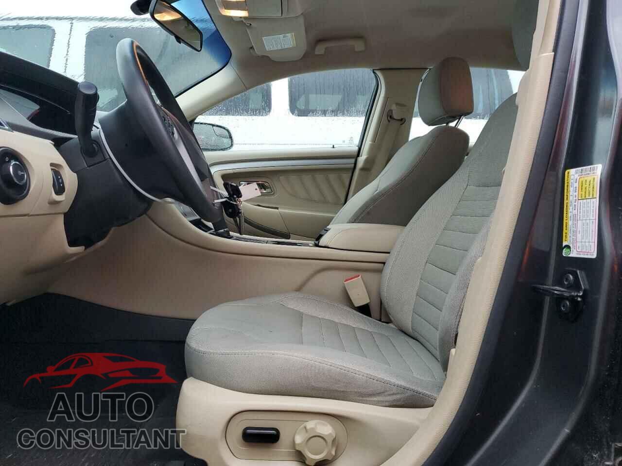 FORD TAURUS 2017 - 1FAHP2D89HG119653