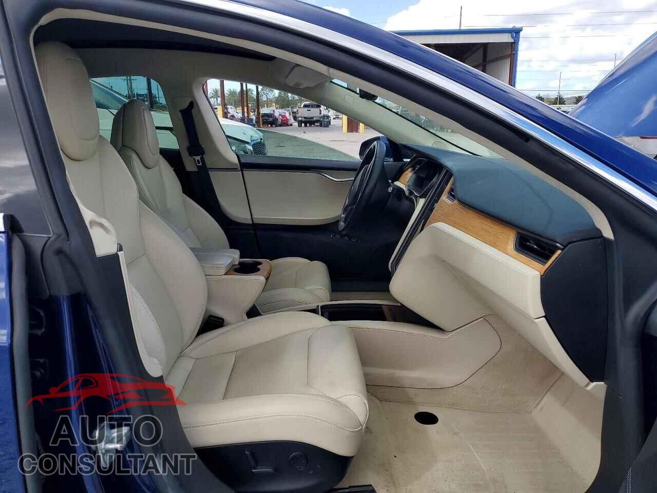 TESLA MODEL S 2018 - 5YJSA1E20JF284724