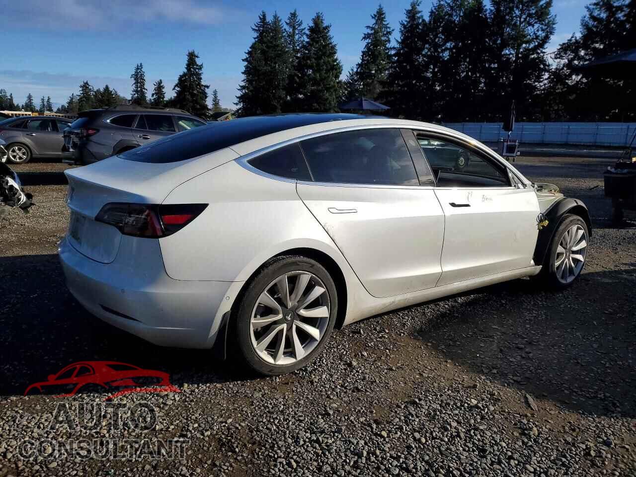 TESLA MODEL 3 2018 - 5YJ3E1EA4JF164991