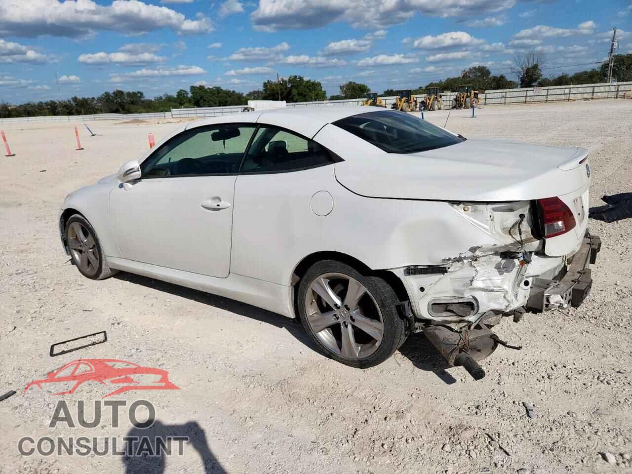 LEXUS IS 2012 - JTHFE2C21C2508831
