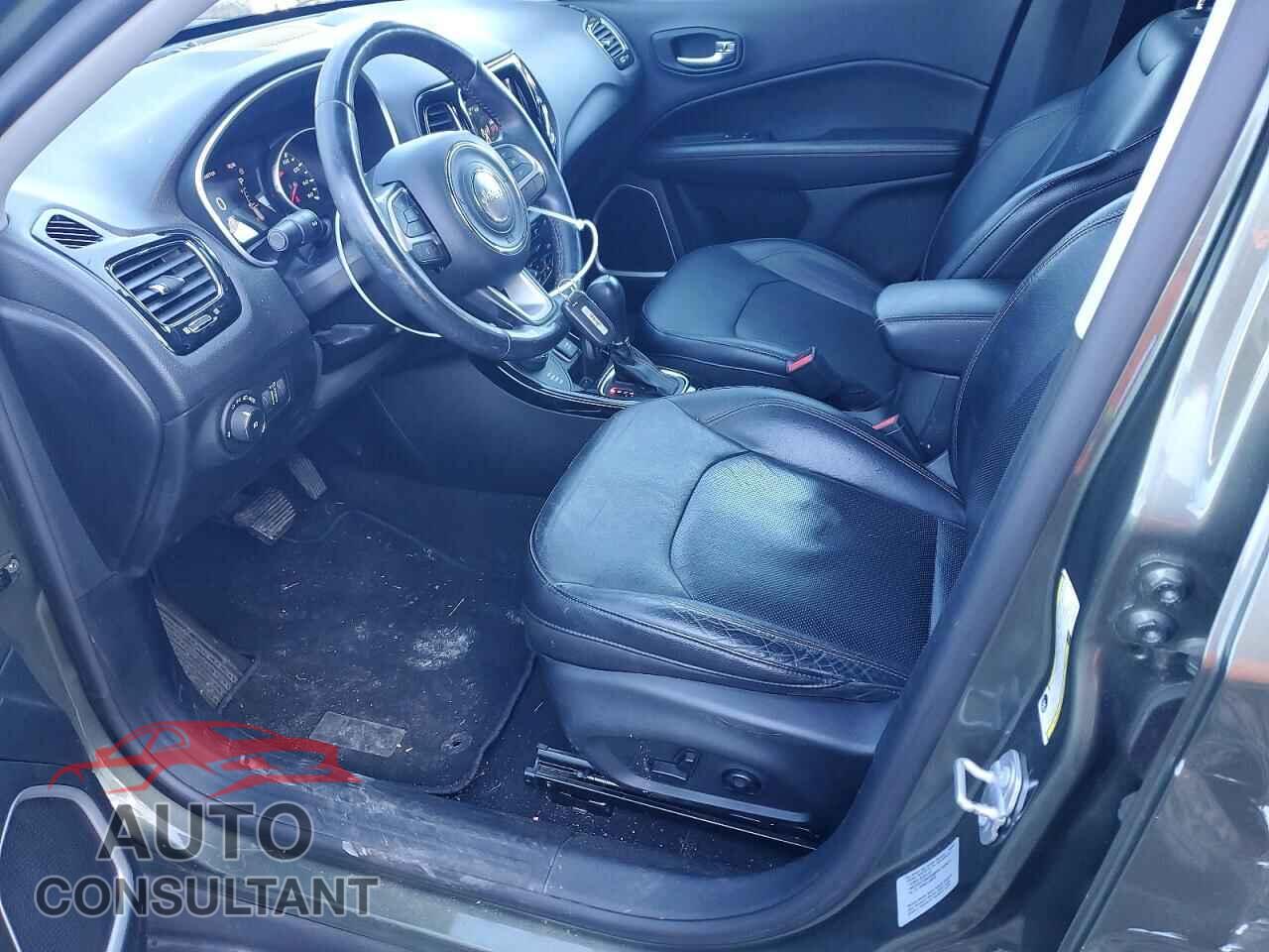 JEEP COMPASS 2017 - 3C4NJDCB4HT642100