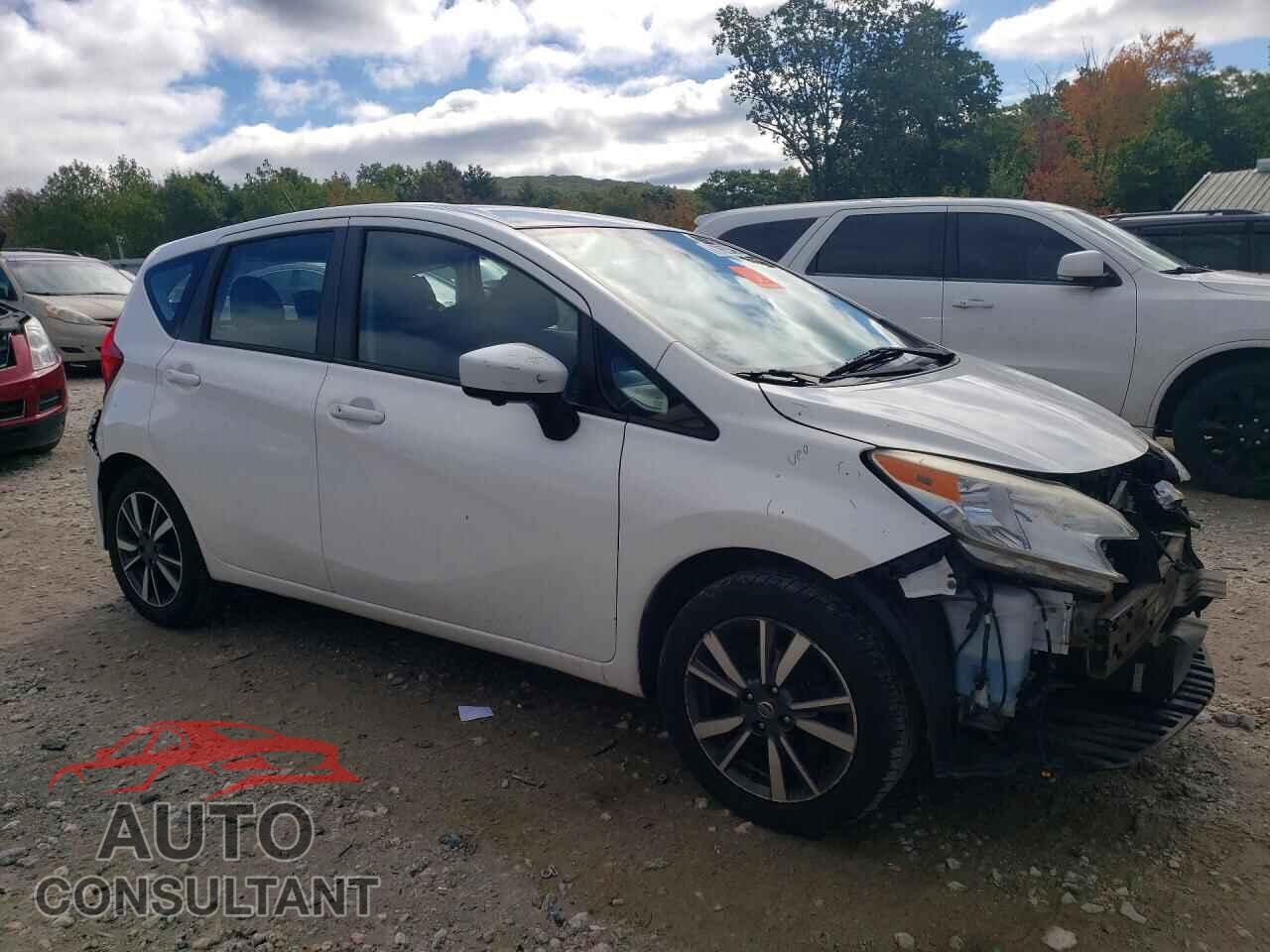 NISSAN VERSA 2017 - 3N1CE2CP3HL352445
