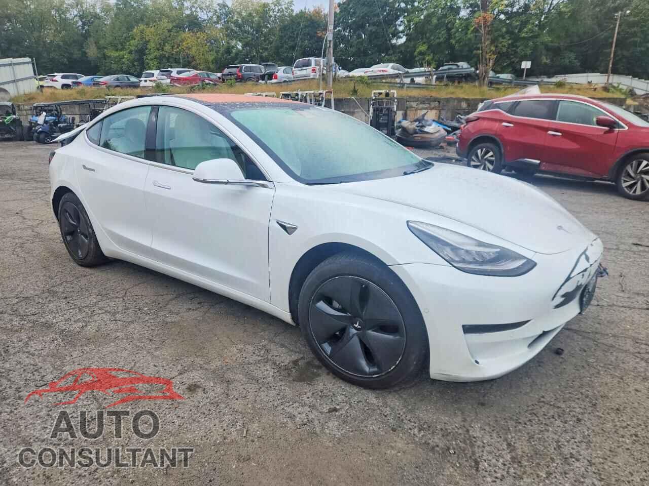 TESLA MODEL 3 2018 - 5YJ3E1EB6JF096976