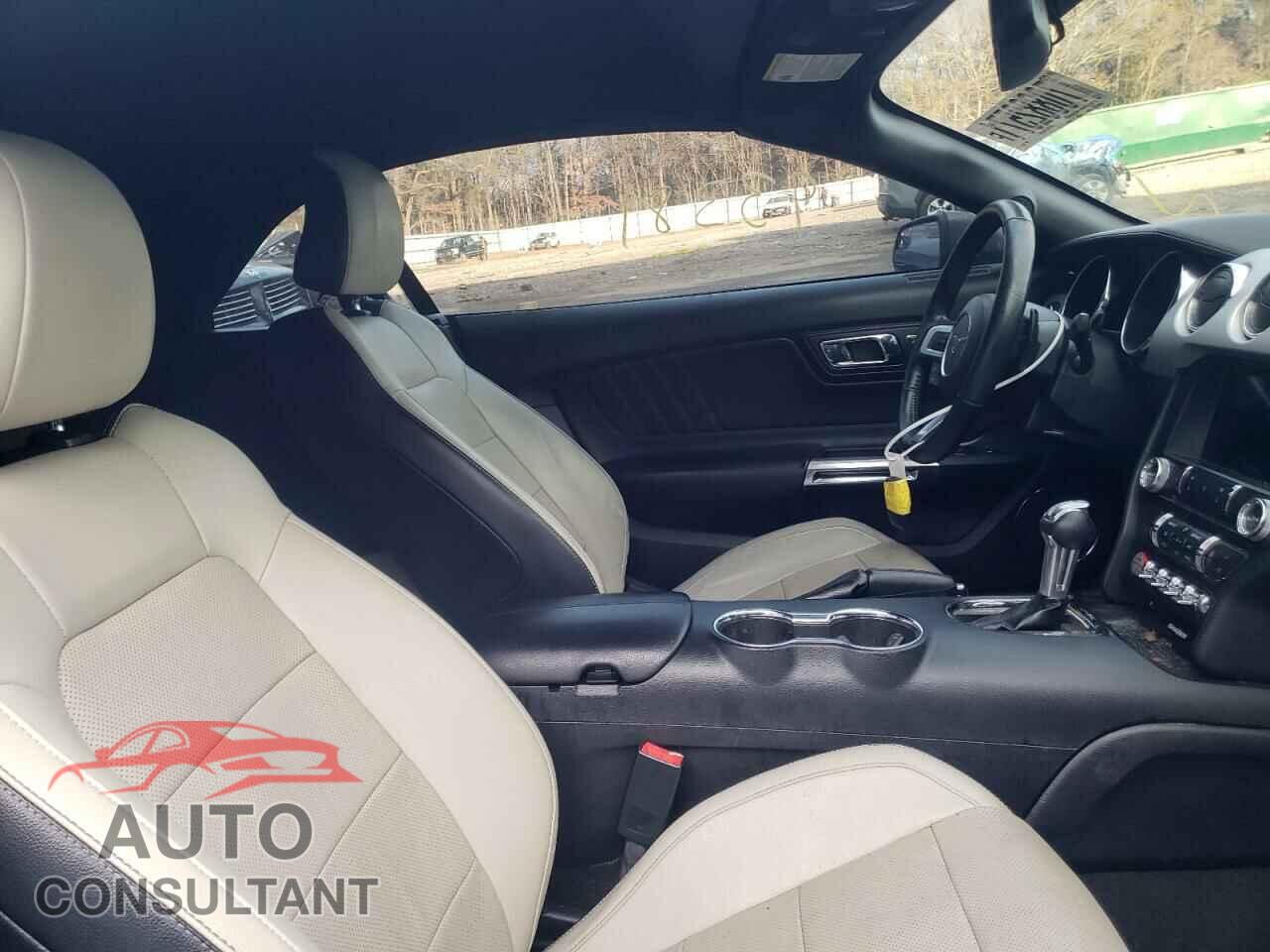 FORD MUSTANG 2017 - 1FATP8UH8H5320677