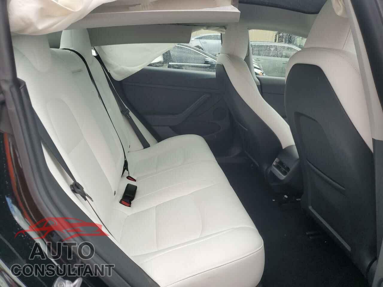 TESLA MODEL 3 2023 - 5YJ3E1EAXPF589608
