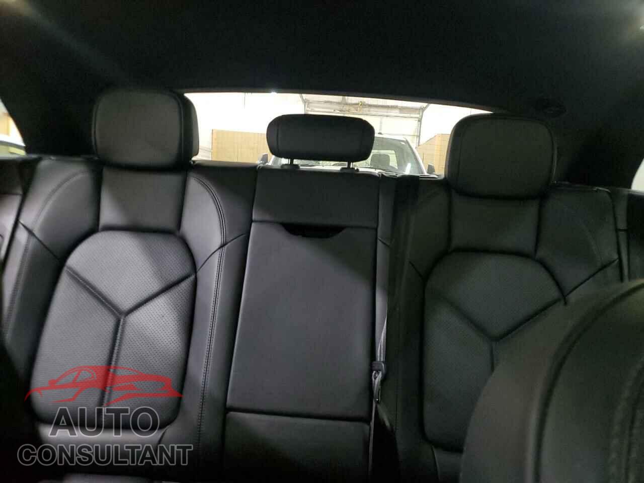 PORSCHE MACAN 2018 - WP1AB2A51JLB36561