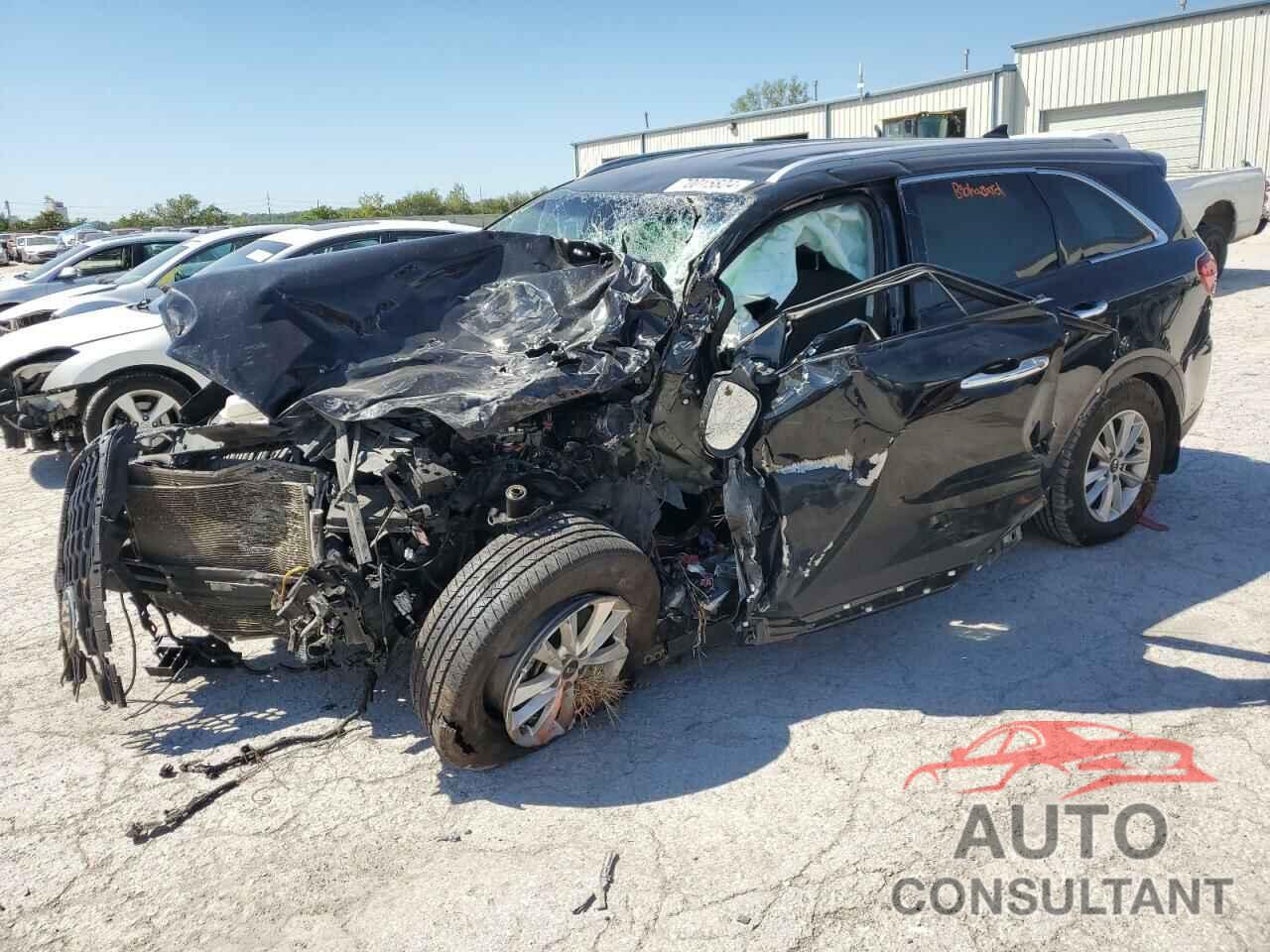 KIA SORENTO 2019 - 5XYPGDA37KG551243