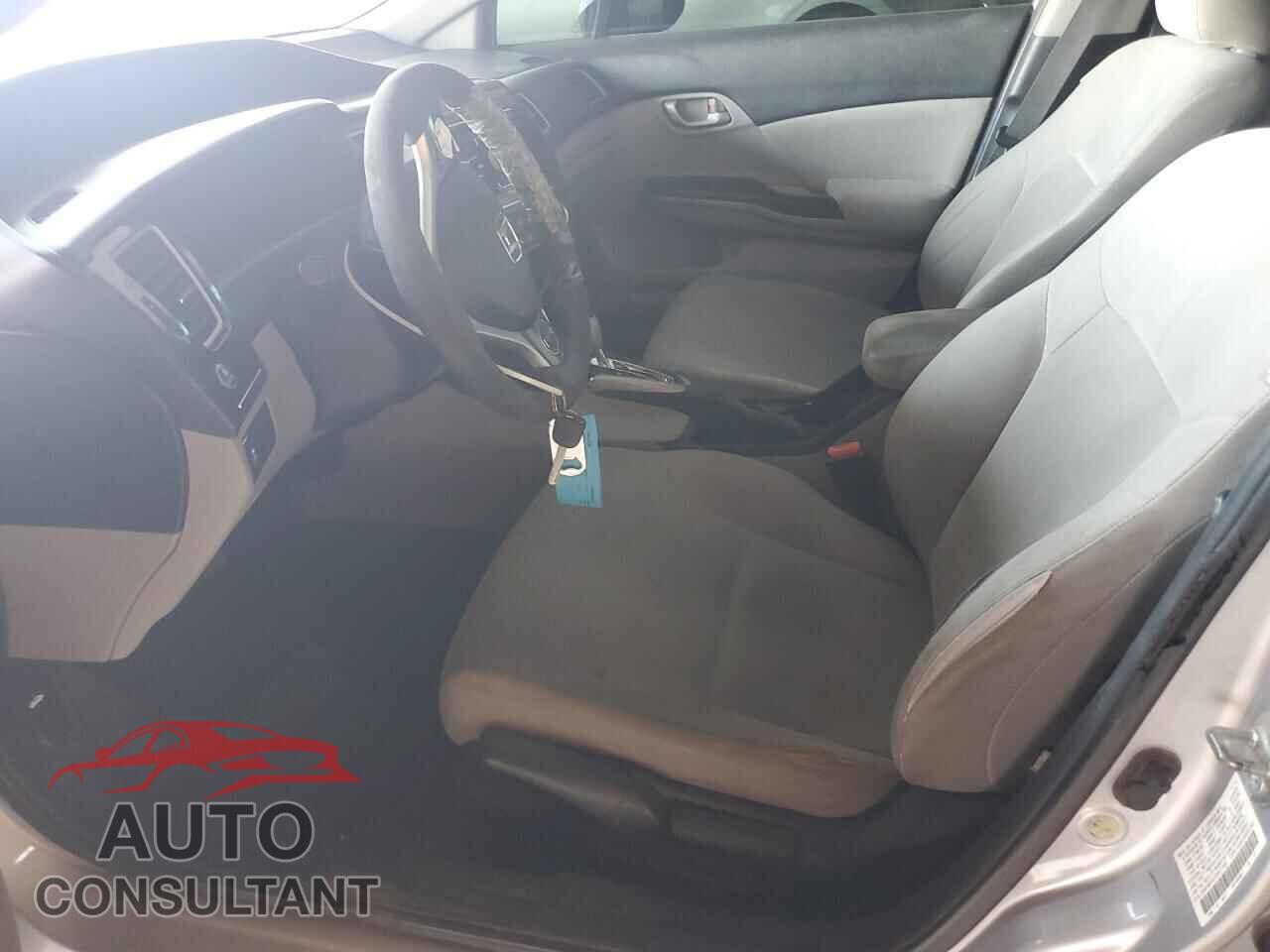HONDA CIVIC 2013 - 2HGFB2F51DH511495