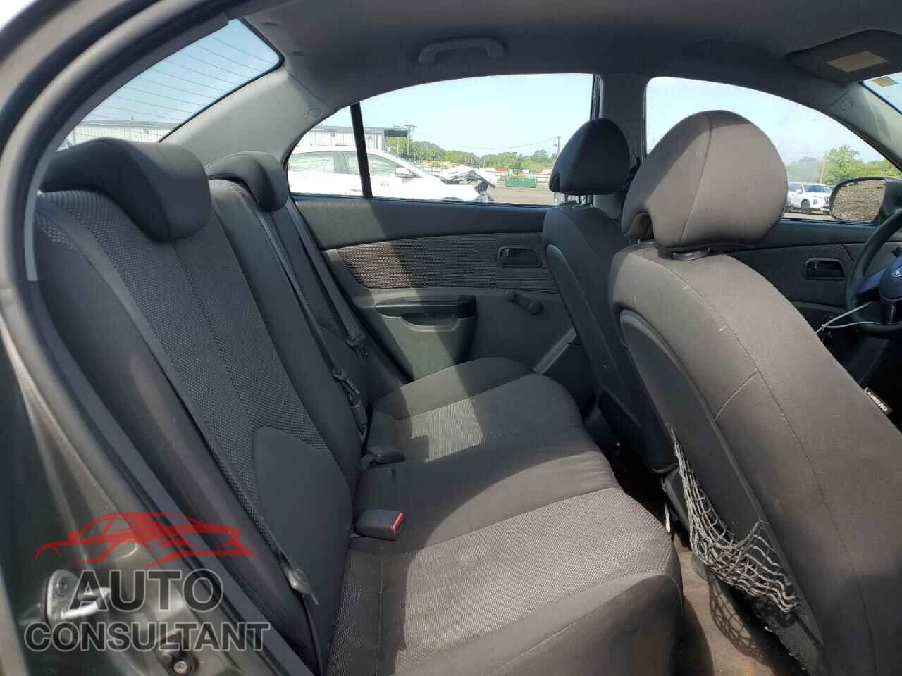KIA RIO 2011 - KNADH4A30B6864778