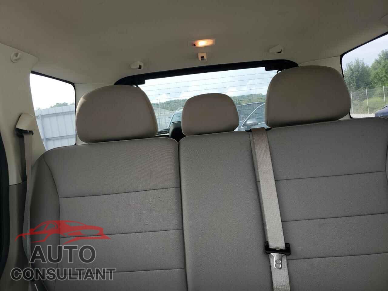 FORD ESCAPE 2012 - 1FMCU0D70CKC13303