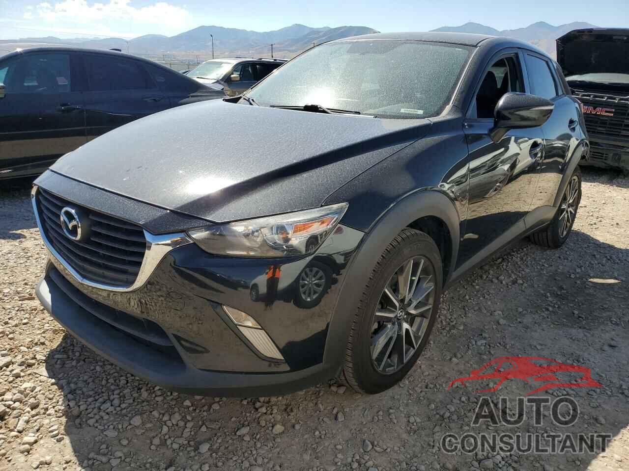 MAZDA CX-3 2017 - JM1DKFC71H0156907