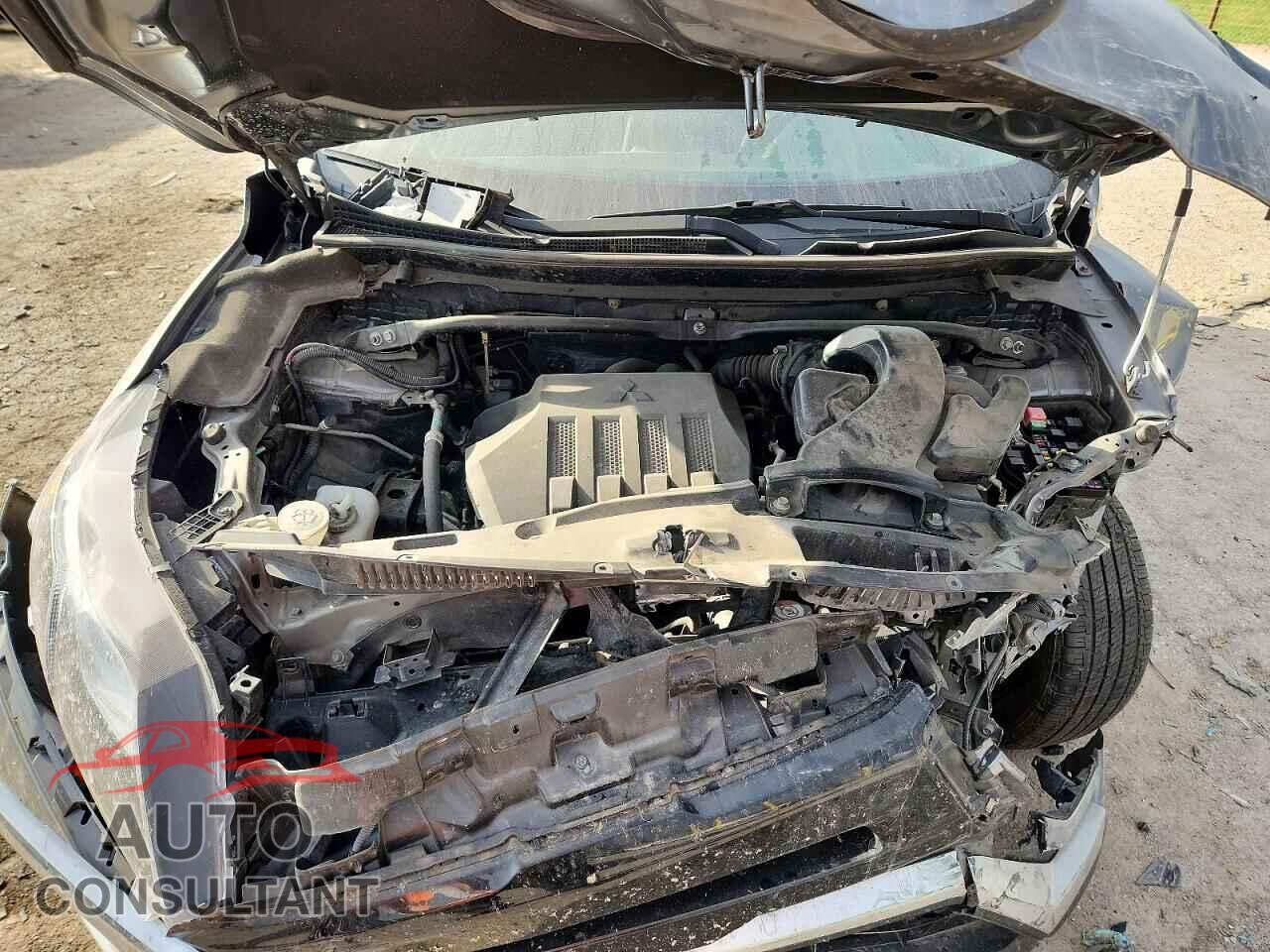 MITSUBISHI ECLIPSE 2018 - JA4AT5AA8JZ042441