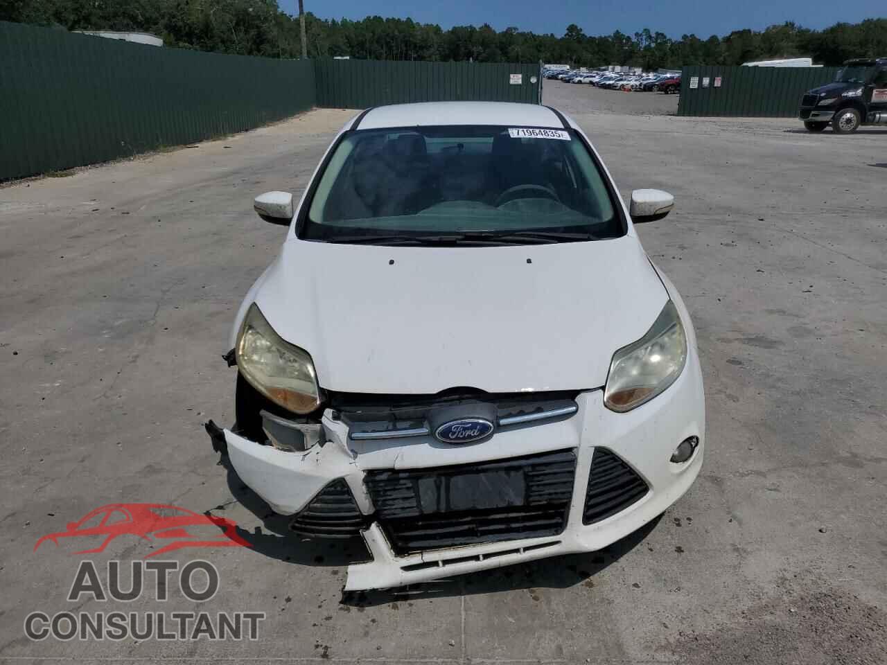 FORD FOCUS 2014 - 1FADP3F23EL278099