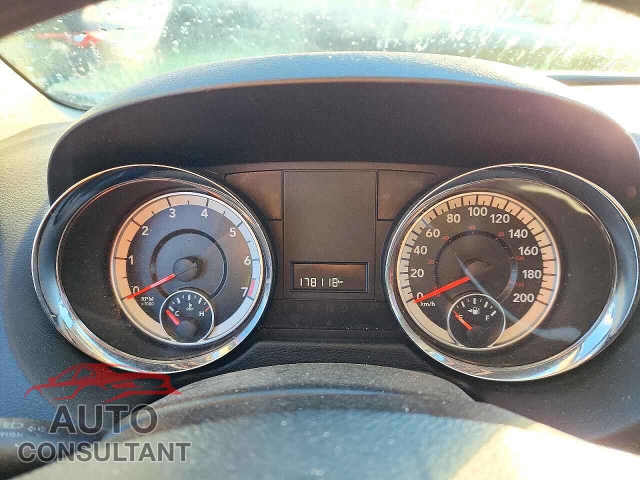 DODGE CARAVAN 2017 - 2C4RDGBG2HR615973