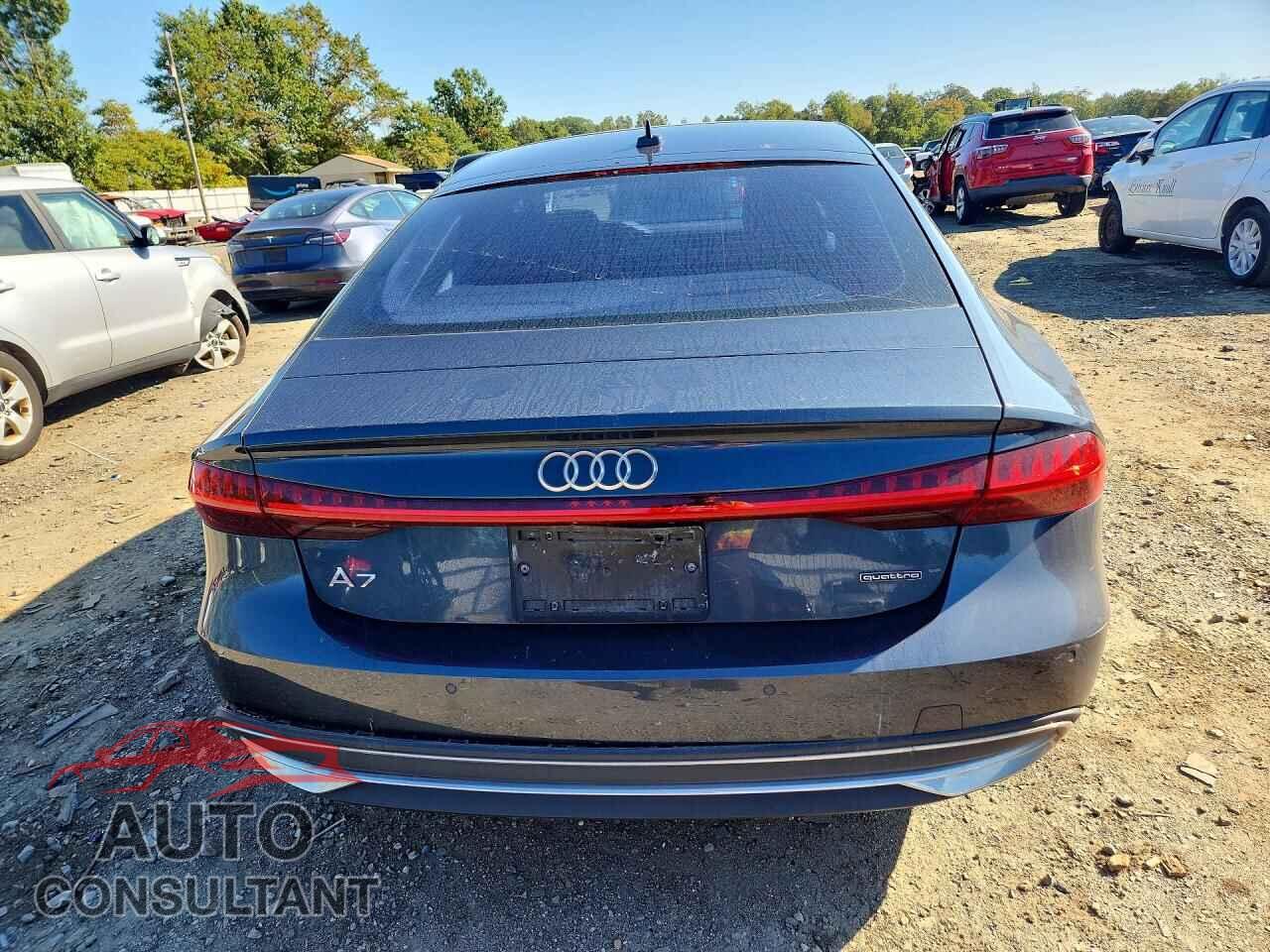 AUDI A7 2019 - WAUR2AF28KN060482