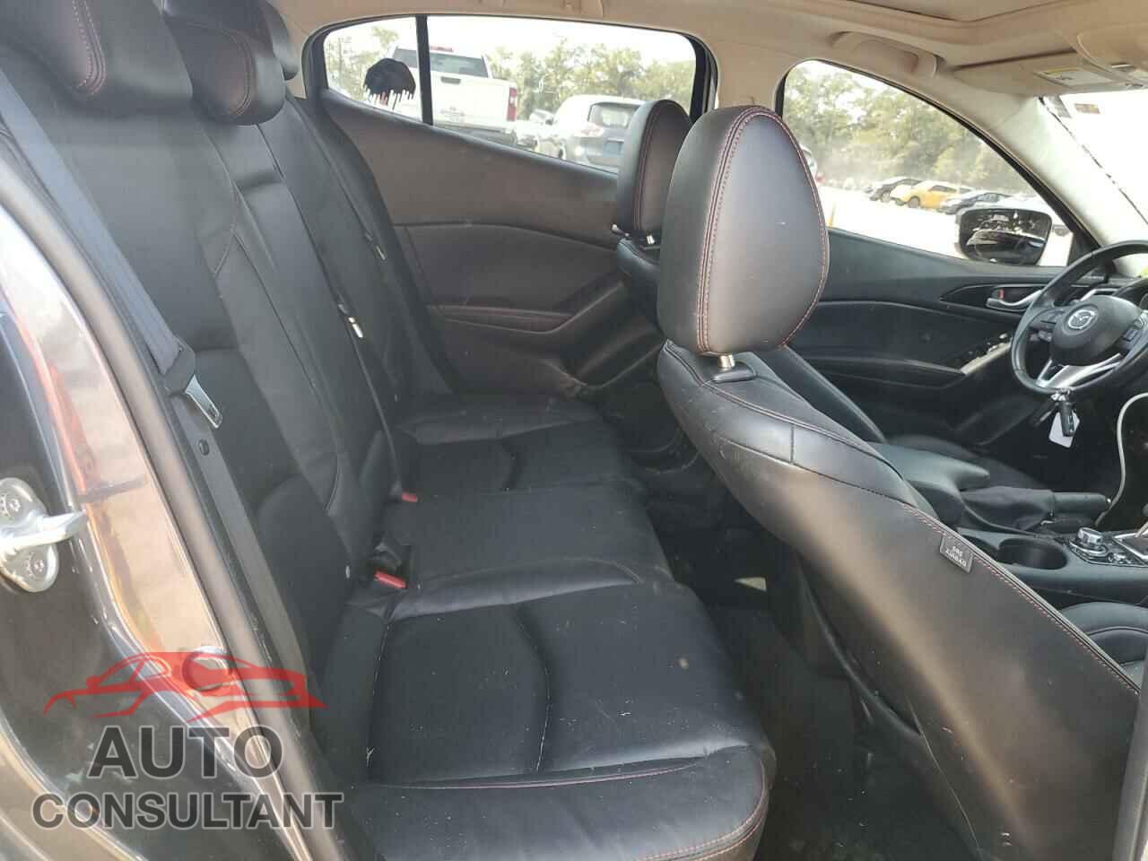 MAZDA 3 2015 - JM1BM1M76F1224340