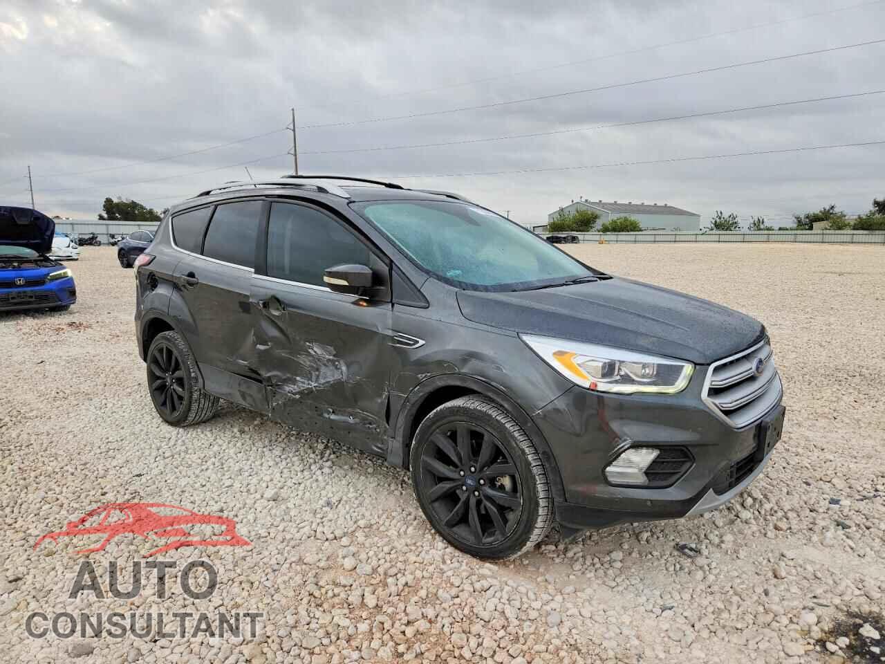 FORD ESCAPE 2018 - 1FMCU0J90JUD50202