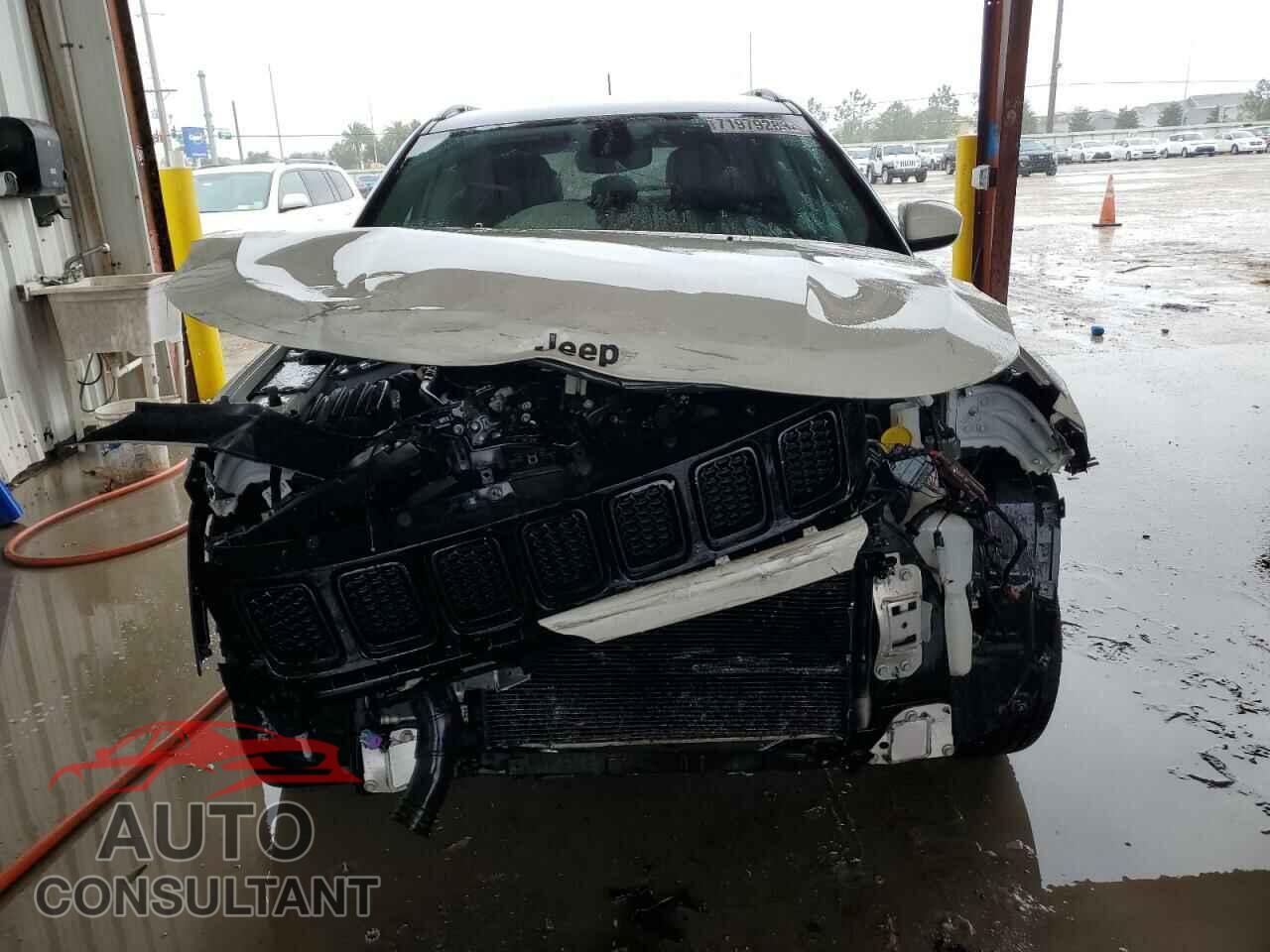JEEP COMPASS 2018 - 3C4NJCBB1JT461277