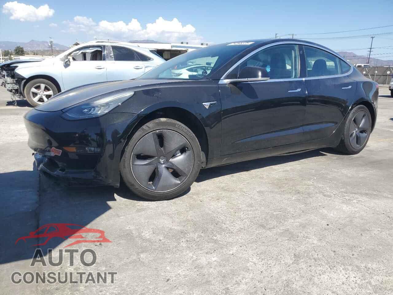 TESLA MODEL 3 2018 - 5YJ3E1EA7JF172700
